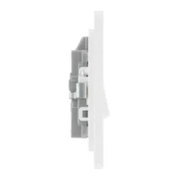 Pearlescent White Evolve 20A 2 Pole LED Switch White Insert - Image 3