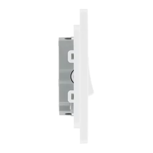 Pearlescent White Evolve 3 Gang 20A 16AX 2 Way Light Switch White Insert - Image 3
