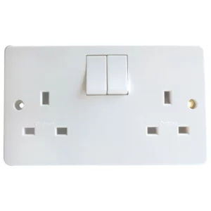 Socket 2 Gang Switched SP 13A Standard Dual Earth White