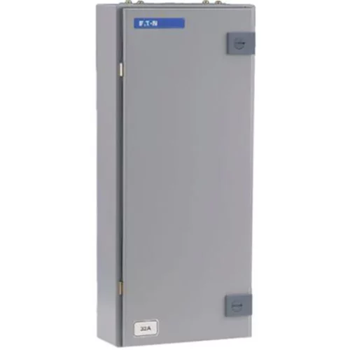 Distribution Fuseboard 8Way Triple Pole+Neutral NO Fuses 32A